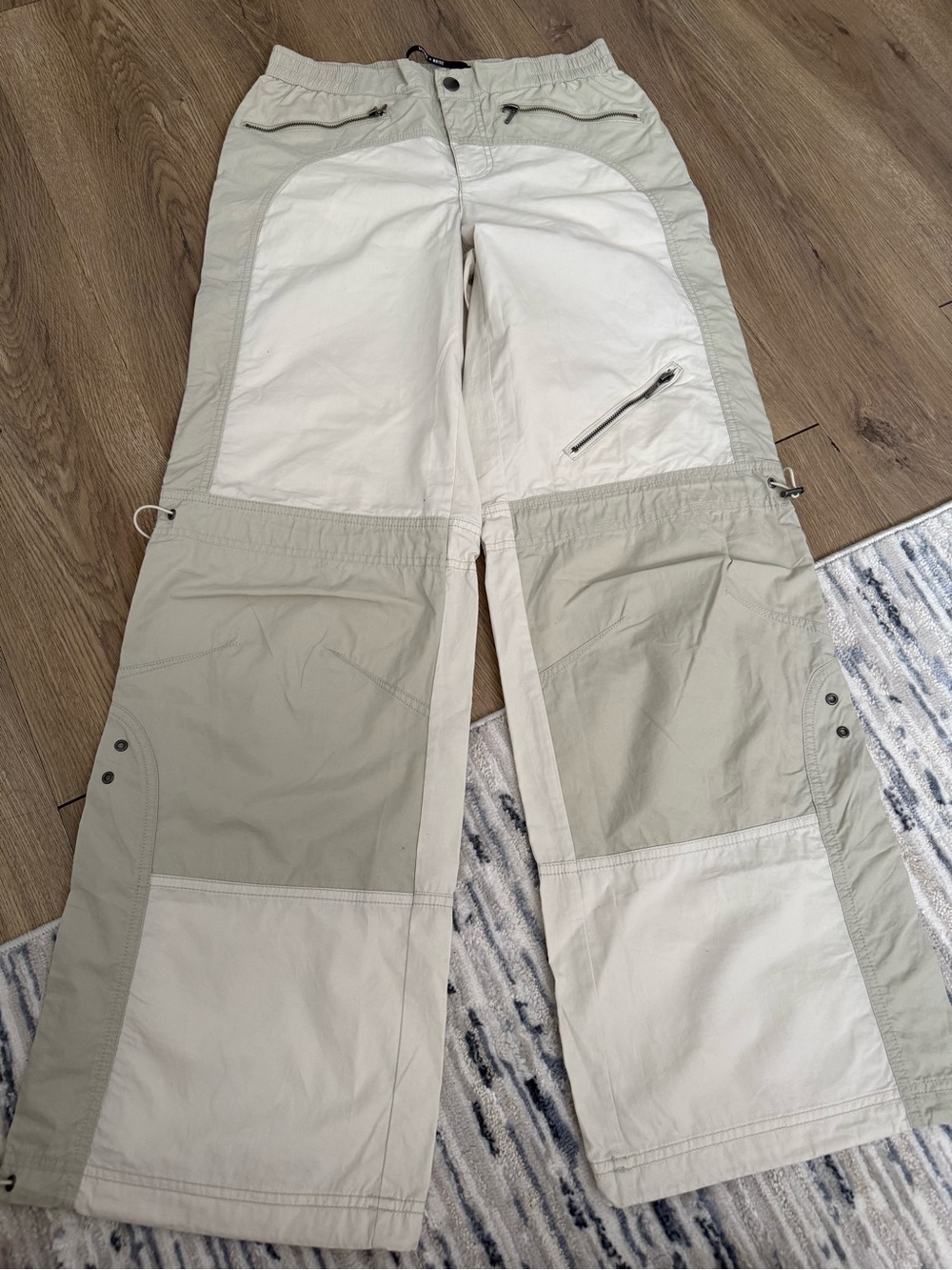 silence + noise Two-Tone Light Beige/Tan Cargo Pants